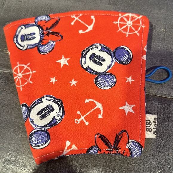 Iced Drinks Sleeve! Great for your iced coffee or any cold drink! - Picture 3 of 7